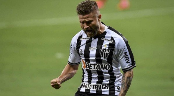 Sasha foi titular no jogo do Atl&eacute;tico-MG contra o Ipatinga pelo Mineir&atilde;o