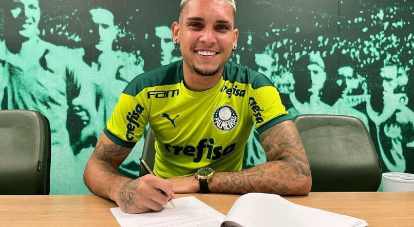 Rafael Navarro assinou com Palmeiras em janeiro