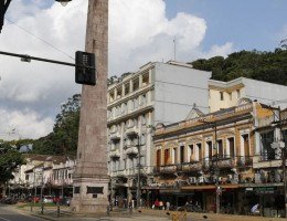 Cidades brasileiras perfeitas para comer bem e se apaixonar