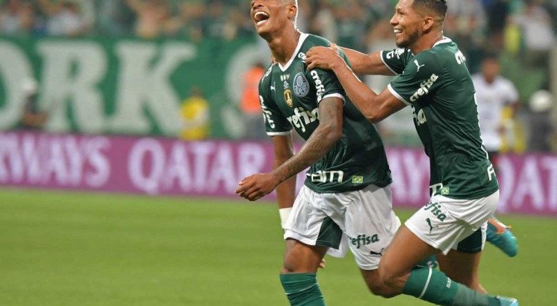 Danilo abriu o placar para o Palmeiras no jogo de volta da final do Campeonato Paulista