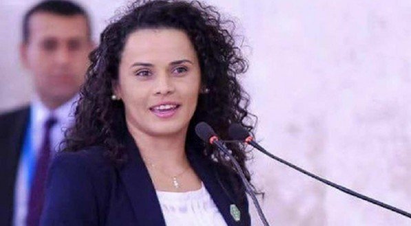Lucielle Laurentino, prefeita reeleita de Bezerros (PE), uma das poucas mulheres no cargo no país