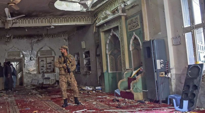 Atentado a mesquita no Paquistão deixou mortos e feridos