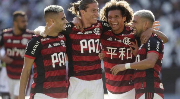 Flamengo estreou na Libertadores 2022 contra o Sporting Cristal.