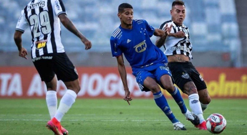 Galo e Raposa se enfrentam neste domingo (6).