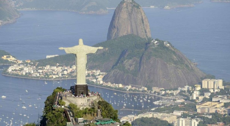 CARTÃO POSTAL EUA foram o 2º país que mais enviou visitantes ao Brasil