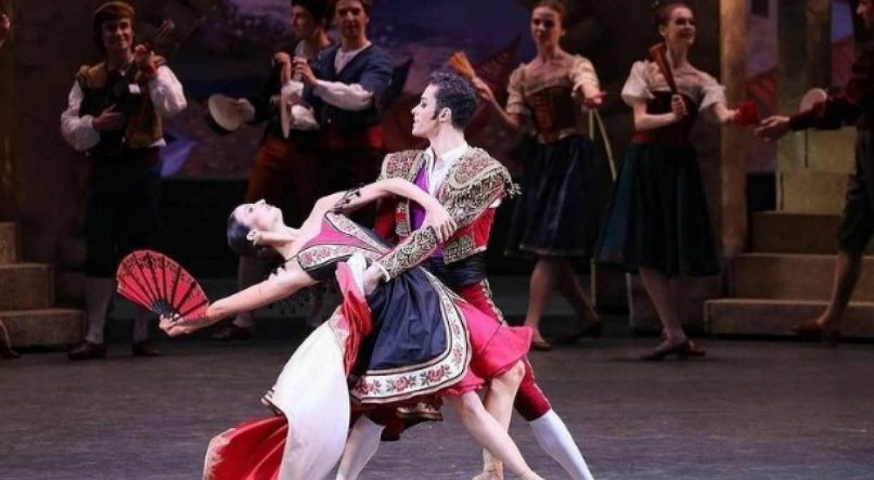 O bailarino brasileiro David Motta Soares pediu demissão do balé do Teatro Bolshoi, de Moscou