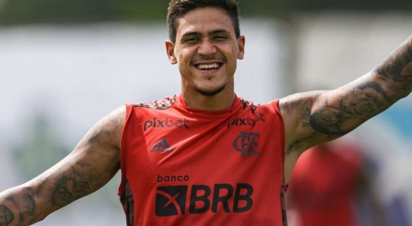Pedro &eacute; alvo do Palmeiras, mas Flamengo faz jogo duro