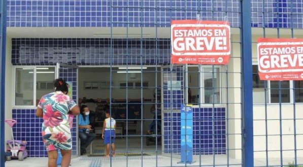 Em meio à greve dos professores, Prefeitura do Recife cede e convoca negociação com a categoria
