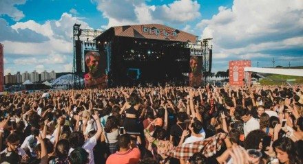 Wesley Allen – IHateFlash / Lollapalooza