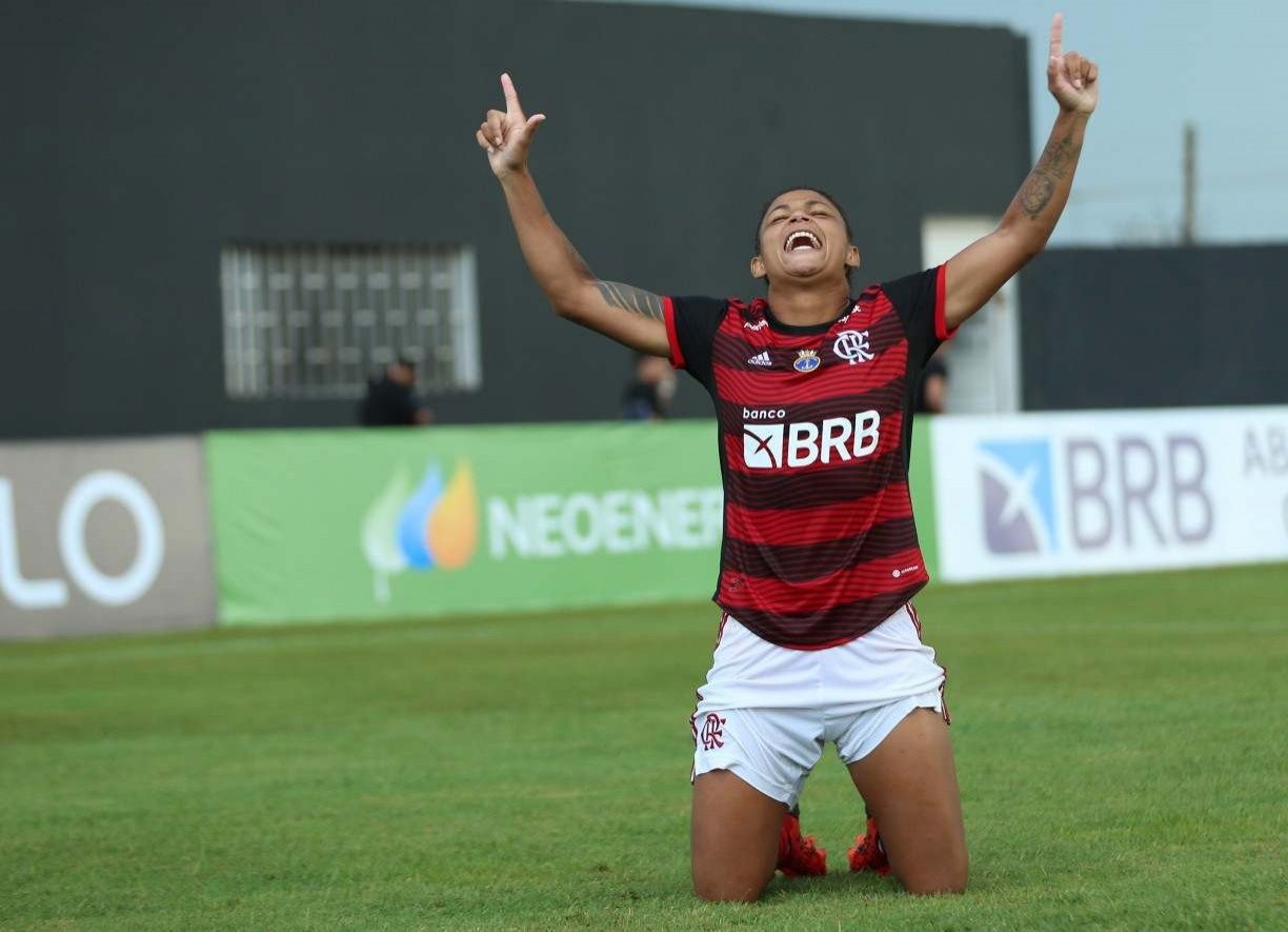 Brasileirão Feminino: Assista ao vivo e de graça Corinthians x ESMAC