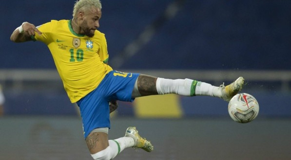 Brasil de Neymar &eacute; um dos grandes favoritos na Copa do Mundo