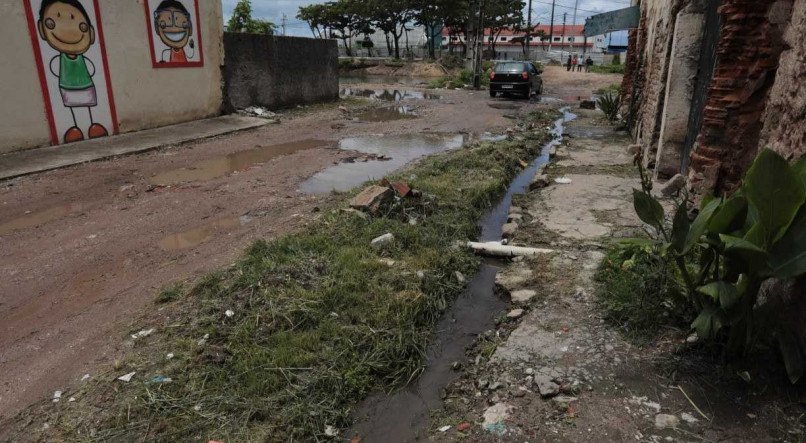 Taxa de tratamento e coleta de esgoto em Pernambuco precisa avan&ccedil;ar