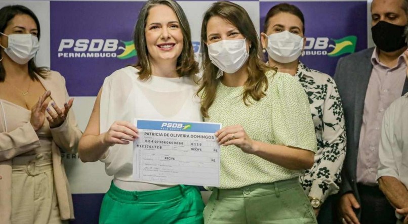 A prefeita de Petrolina, Raquel Lyra, participou do ato de filiação da pré-candidata a deputada estadual Delegada Patrícia Domingos