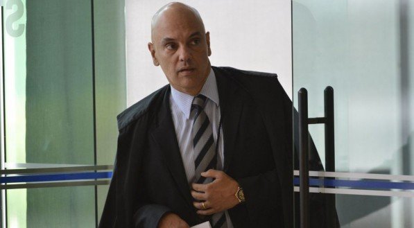 Alexandre de Moraes e o papel de "tia" na "Escolinha Infância Democrática"
