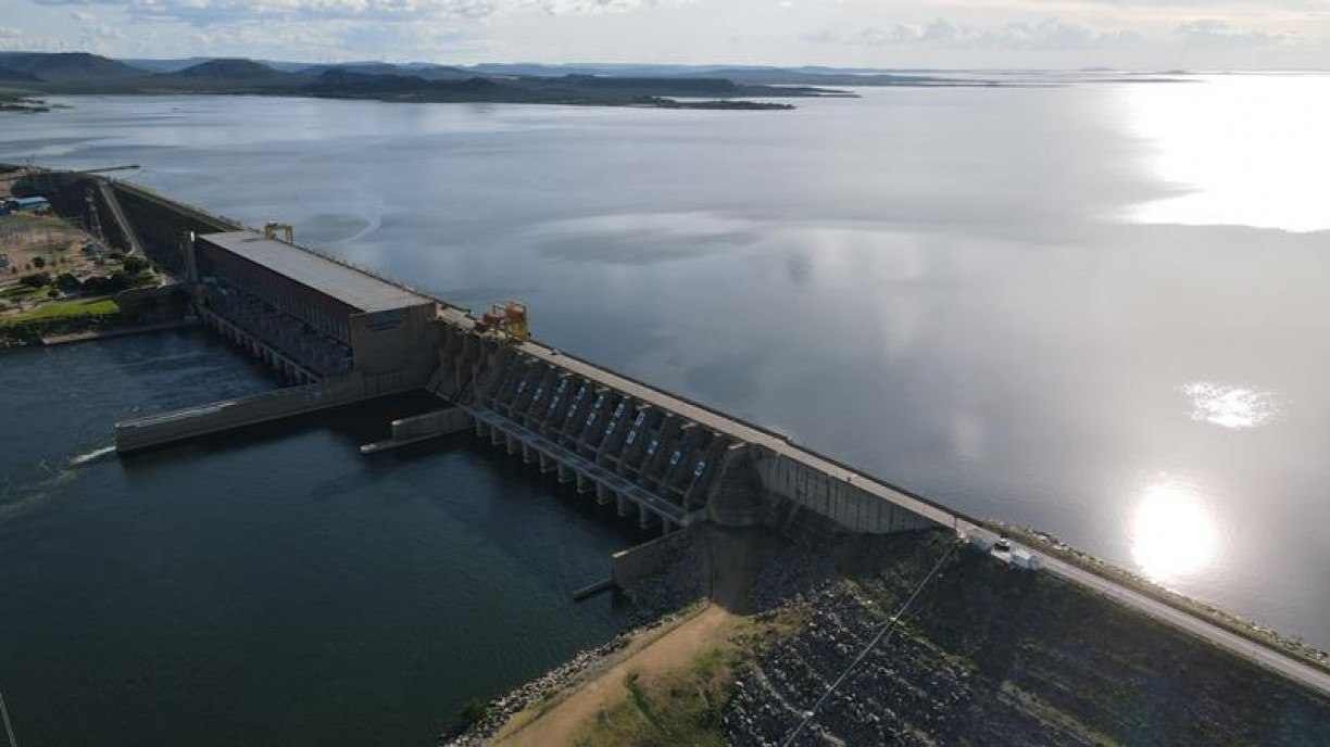 Depois de 13 anos, Sobradinho, maior lago artificial do Brasil, atinge 100%