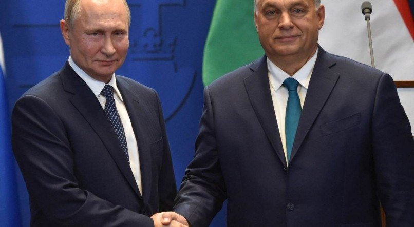 Putin e Viktor Orban em encontro no dia 30 de outubro de 2019