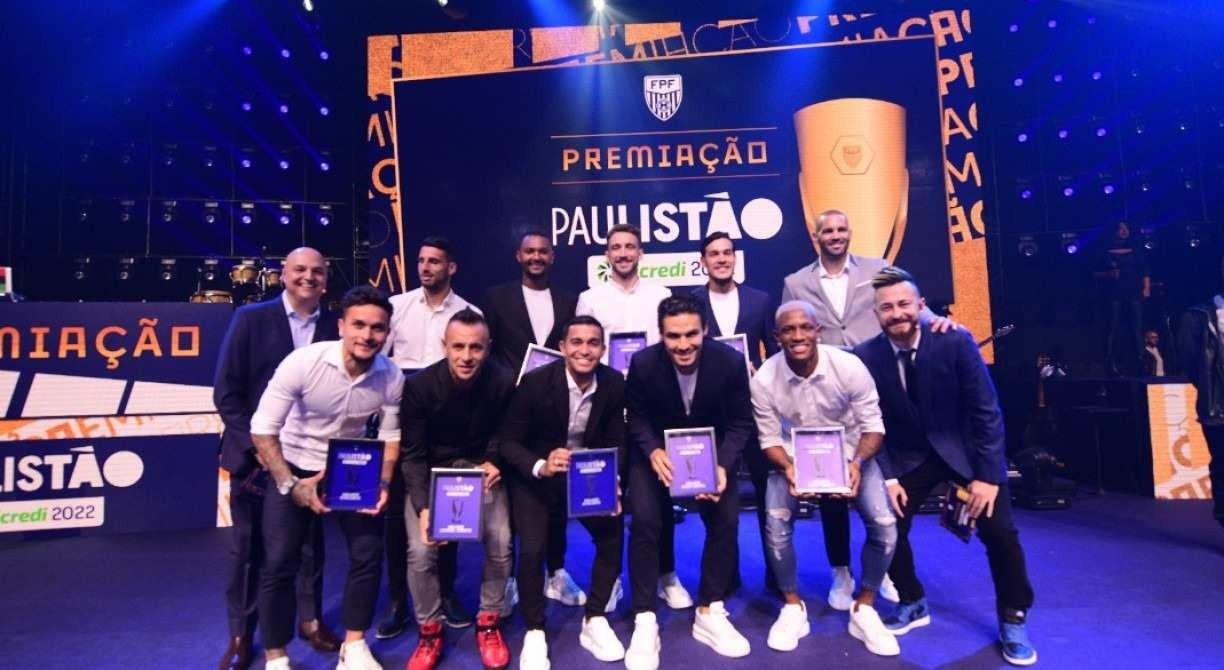 Palmeiras domina premiação do Paulistão; Artur, do Bragantino, é eleito  craque do torneio, campeonato paulista