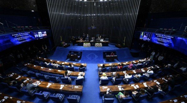 Senado deve votar PL da regulamentação da Inteligência Artificial na terça (18)