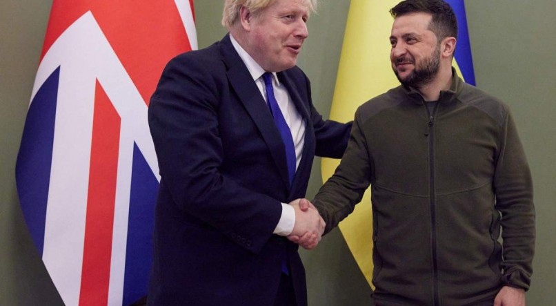 Boris Johnson e Zelensky se reuniram neste sábado (9)