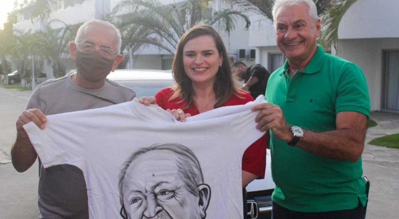 O prefeito de Paulista Yves Ribeiro (MDB) oficializa o apoio a pré-candidatura de Marília Arraes ao Governo de Pernambuco