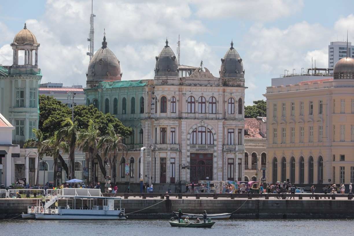 MPPE alertou a C&acirc;mara do Recife sobre poss&iacute;veis preju&iacute;zos que munic&iacute;pio poderia ter com o Projeto de Lei que trata do novo ordenamento para o parcelamento, uso e ocupa&ccedil;&atilde;o do solo