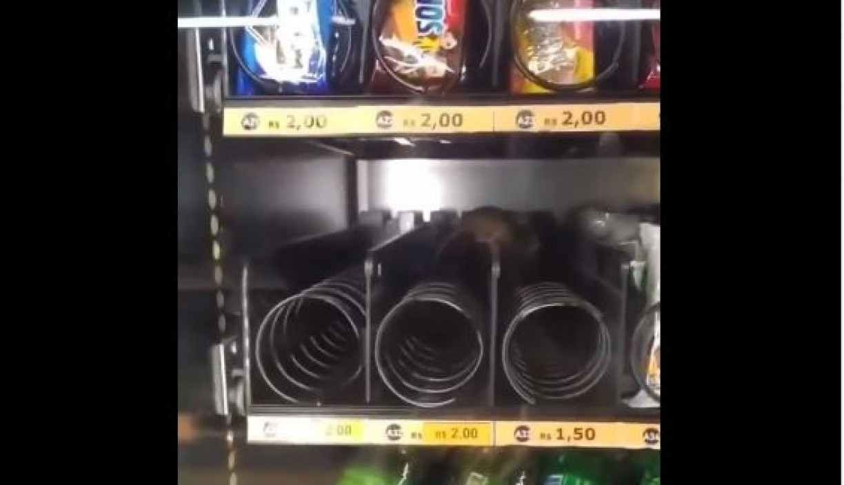 VIDEO: Usuário flagra rato entre comida de estação de metrô no Nordeste: 