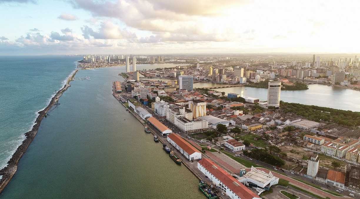Para morar no Recife Antigo: conheça projetos imobiliários no coração do Recife