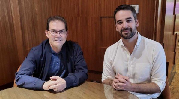 Eduardo Leite "esconde" Aécio Neves em encontro com Paulinho da Força