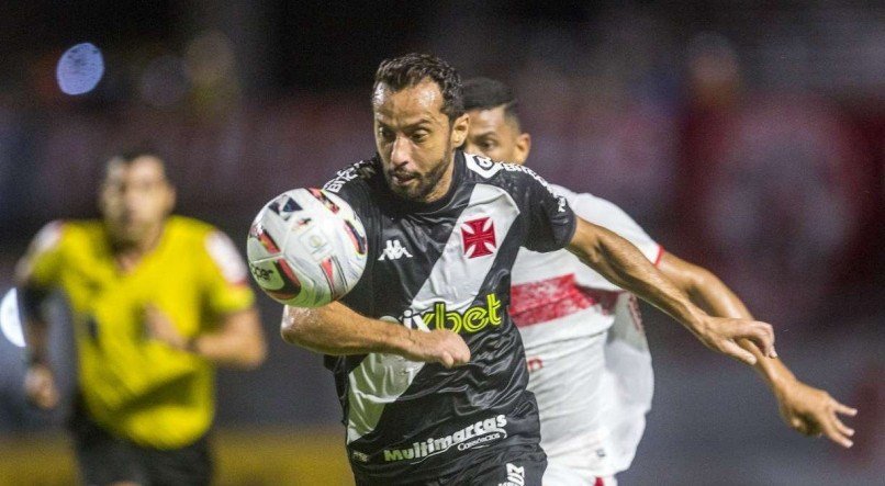 &Iacute;dolo do Vasco, Nen&ecirc; &eacute; a esperan&ccedil;a da torcida na conquista do acesso na S&eacute;rie B sobre o Sampaio Corr&ecirc;a