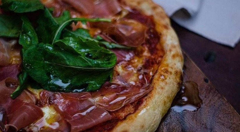 No Forno Recife, os sócios poderão apreciar as saborosas pizzas produzidas 100% na casa