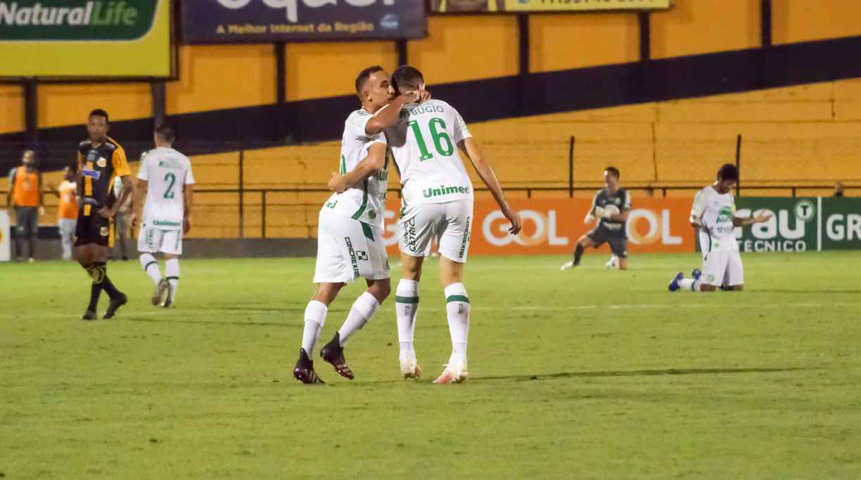 A Chapecoense bateu o Novorizontino fora de casa pela Série B