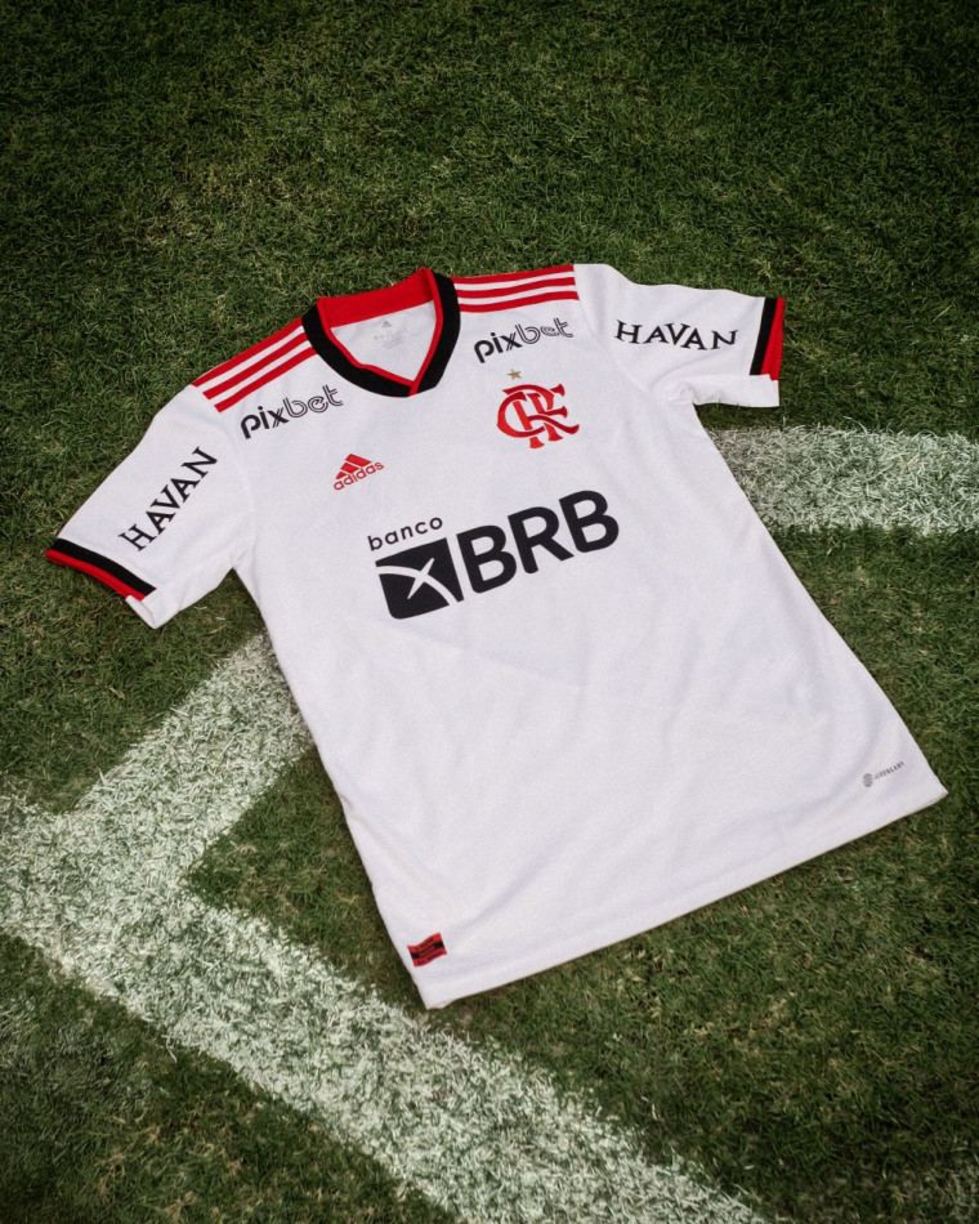 Flamengo lançou nova camisa hoje
