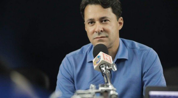 Anderson Ferreira diz que morte de bebês poderiam ser evitadas se houvesse organização do governo de Pernambuco