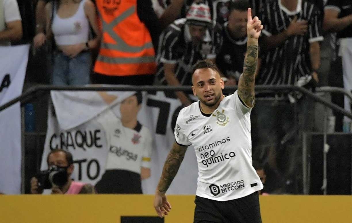 Resultado do jogo do Corinthians: Pedro Raul marca o gol 