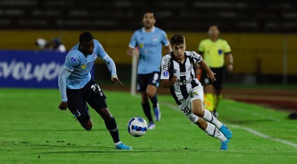 O Santos enfrenta o Uni&oacute;n La Calera em jogo da Copa Sul-Americana