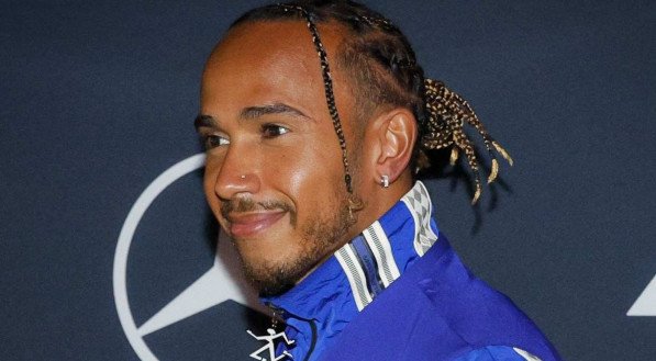 Lewis Hamilton &eacute; heptacampe&atilde;o mundial da F&oacute;rmula 1