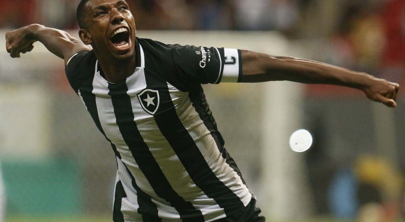 V&iacute;tor Silva/Botafogo
