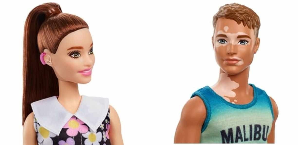 Barbie lança sua primeira boneca com aparelhos auditivos e Ken com vitiligo