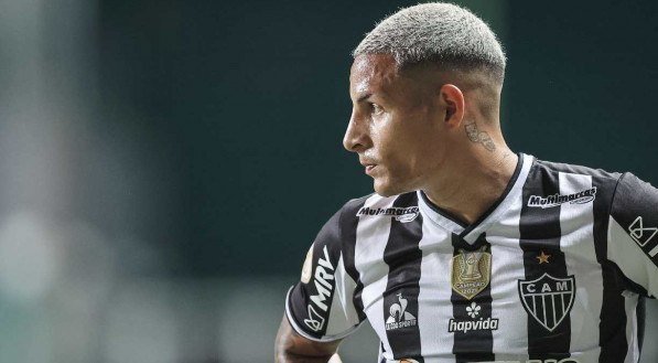 Guilherme Arana sofreu les&atilde;o e ficou fora da convoca&ccedil;&atilde;o da Sele&ccedil;&atilde;o Brasileira