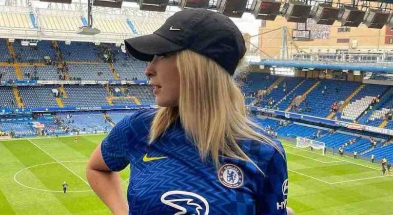Astrid Wett, torcedora do Chelsea e estrela no Only Fans