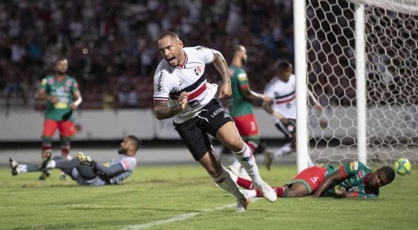 Santa Cruz será julgado pelo STJD por jogo do apagão na Série D e pode pegar multa pesada