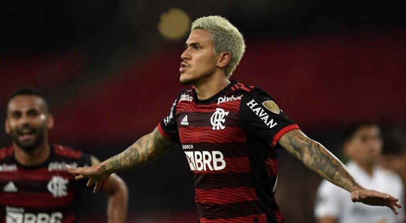 Pedro &eacute; a refer&ecirc;ncia do Flamengo no ataque contra o V&eacute;lez Sarsfield nas semifinais da Libertadores 2022