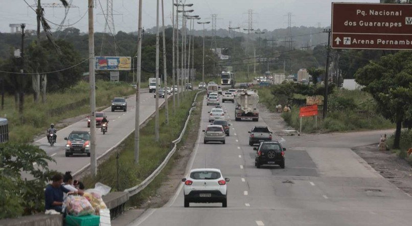 Senado aprovou, nesta quarta-feira (13), proposta de emenda constitucional que isenta ve&iacute;culos com mais de 20 anos do pagamento do IPVA