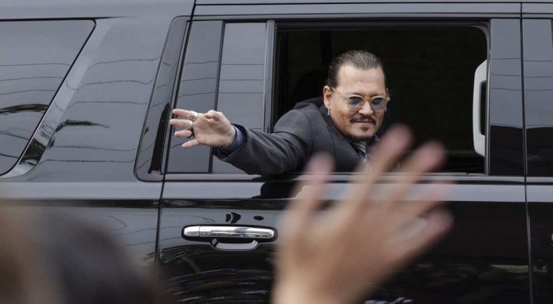 JASON MOMOA TESTEMUNHO: vídeo do ator como testemunha do julgamento de Johnny  Depp viraliza na internet
