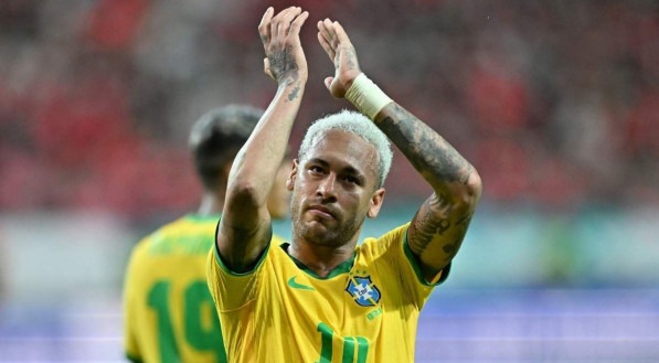 Neymar &eacute; destaque na sele&ccedil;&atilde;o brasileira