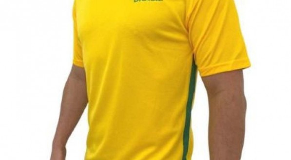 Confira opções de camisa da Seleção Brasileira para garantir antes da Copa do Mundo. 
