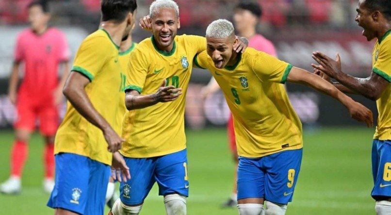 Jogadores da Sele&ccedil;&atilde;o Brasileira comemoram gol no amistoso contra a Cor&eacute;ia do Sul