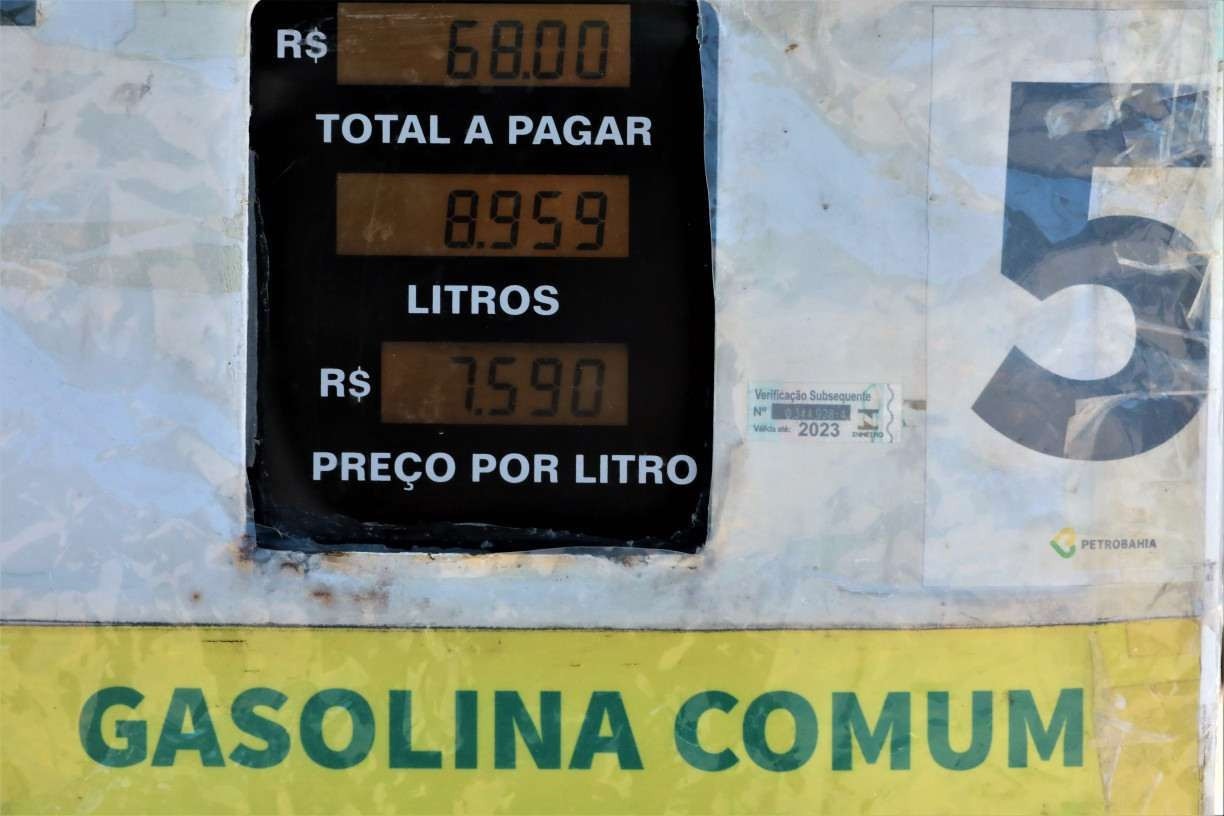 Com nova legislação, preço da gasolina pode baixar até R$ 2,50 por litro e óleo diesel, R$ 0,82