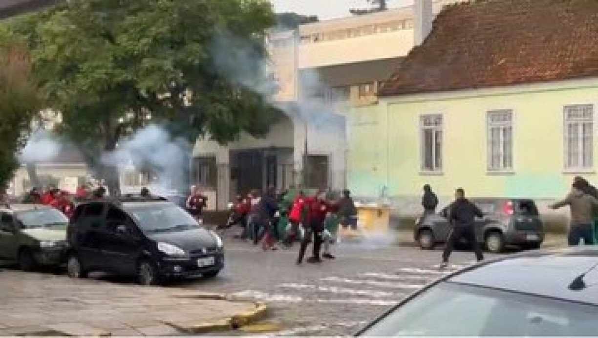 briga-de-torcida-organizada