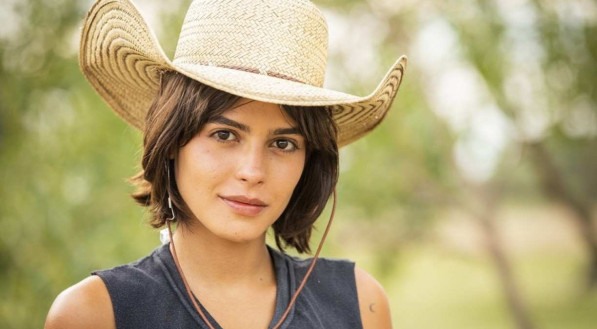 Julia Dalavia é Guta no remake de "Pantanal"